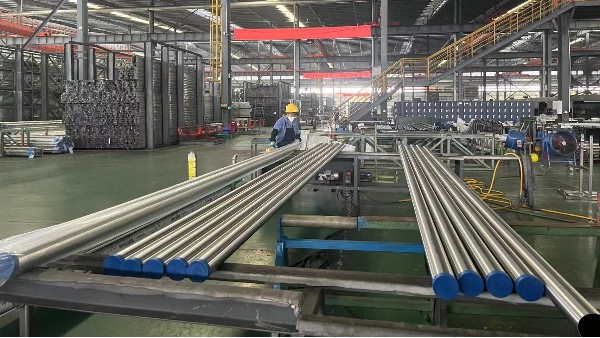 304 不銹鋼管，食品醫(yī)療設備的硬核保障！