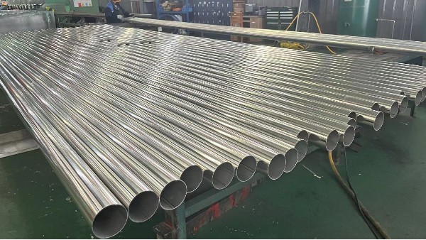 余熱鍋爐是否采用304不銹鋼管？