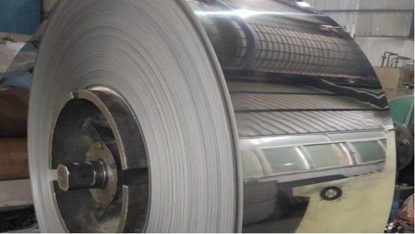 304不銹鋼毛邊卷的“毛邊”代表什么？和切邊卷有區(qū)別嗎？